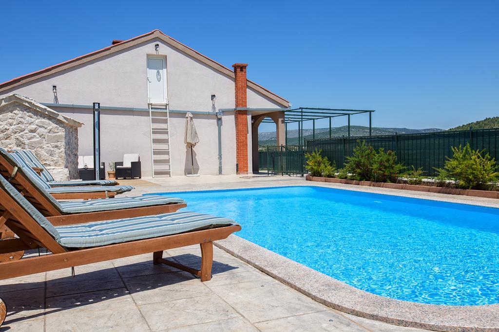 Holiday Villa Anna Primorski Dolac Bagian luar foto