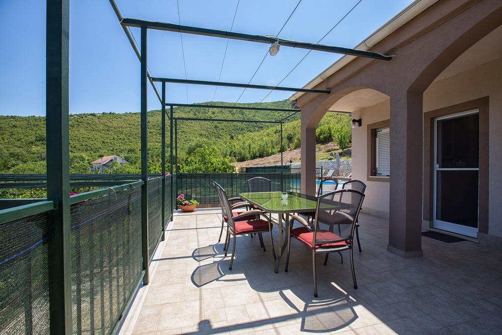 Holiday Villa Anna Primorski Dolac Bagian luar foto